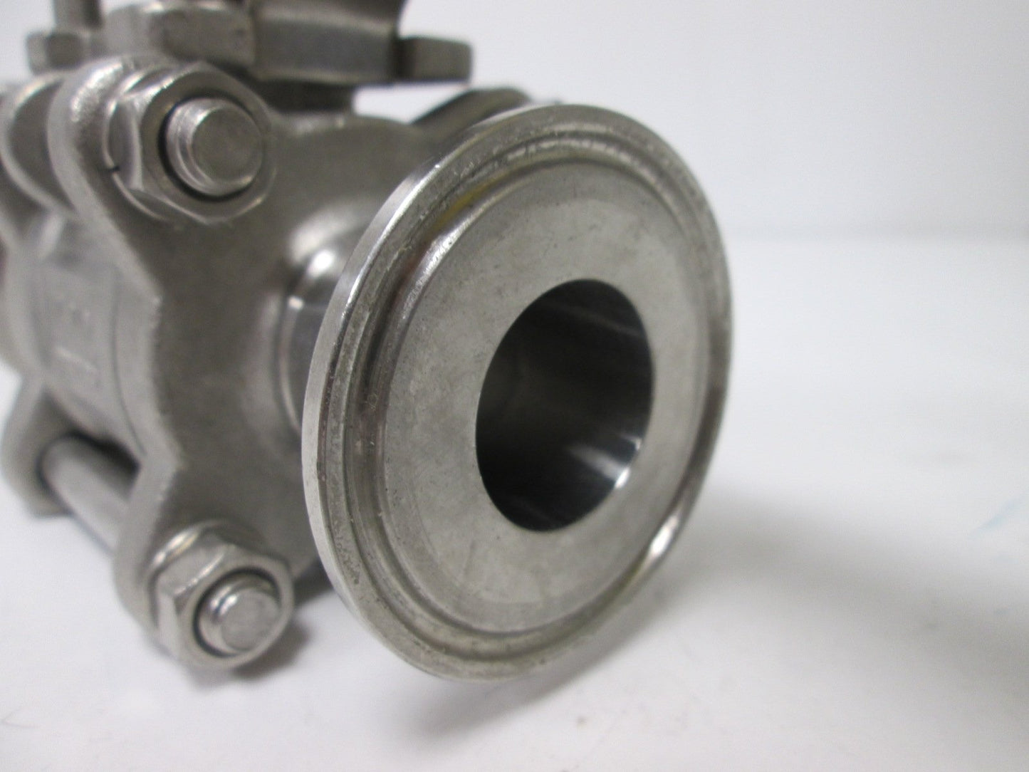 Used TopLine 1000WOG Ball Valve, Tri-Clamp, Size: 1", Material: 316 Stainless Steel