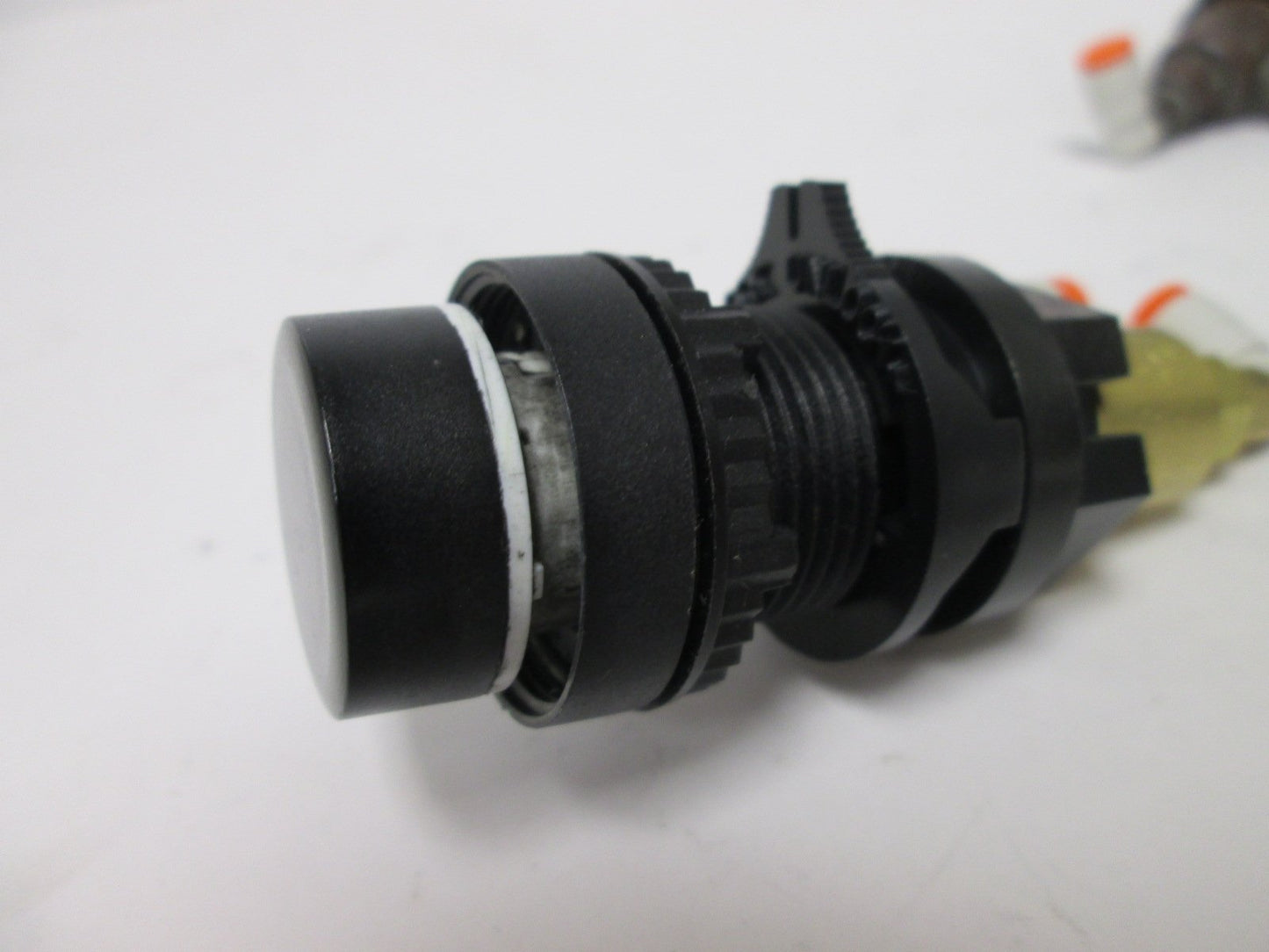 Used Lot of 2 Clippard Stem Valves, Two-Way, Pushbutton Actuator, 1/8 Tube Connection