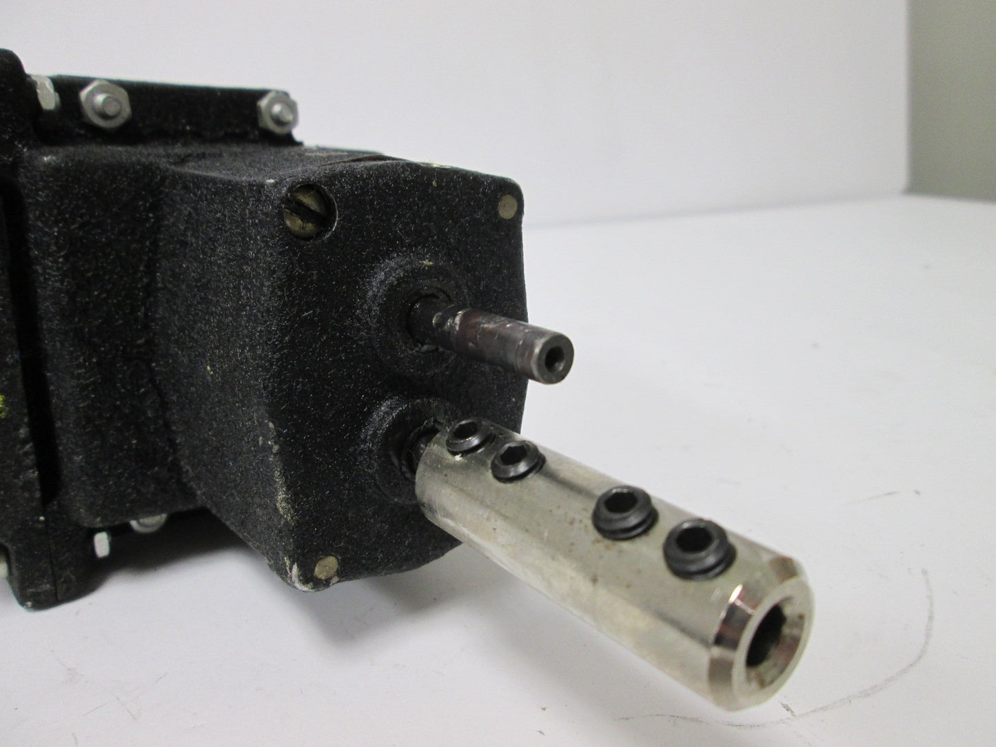 Used Waco Supreme Power Stirrer, Voltage: 115VAC, Current: 1A, *Damage to Power Cord*