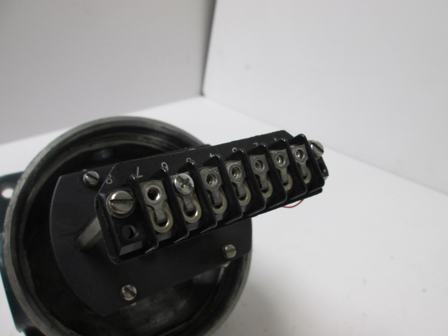 For parts or not working Computer Conversions HX90-11GT Resolver Transducer, *For Parts*, Shaft: 0.5"