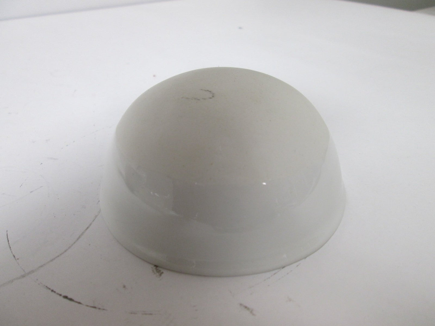Used Lot of 6 Porcelain Evaporating Basins, Capacity: 120mL 4.05 oz, Diameter: 94mm