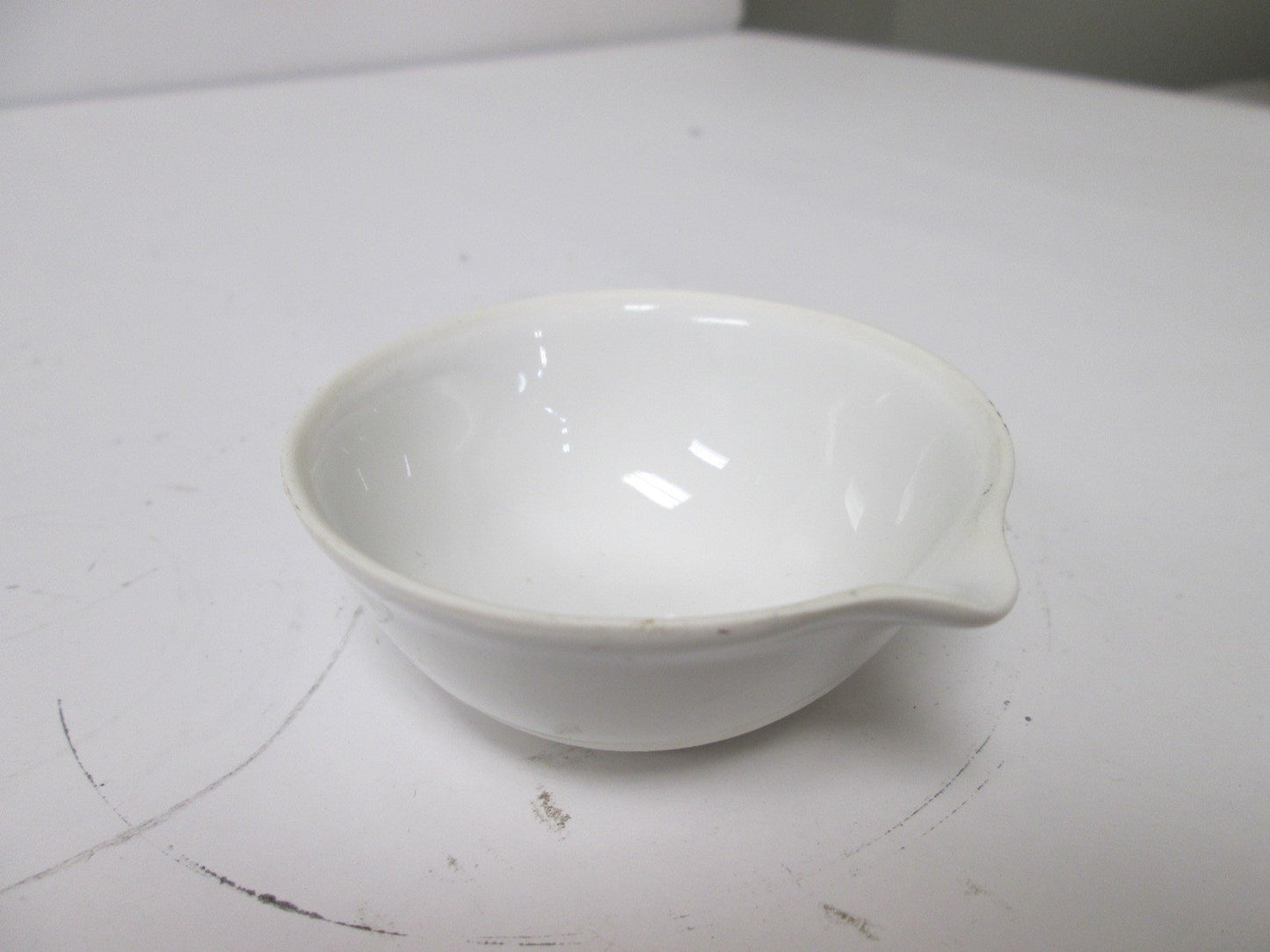 Used Lot of 4 Porcelain Evaporating Basins, Capacity: 70mL 2.36 oz, Diameter: 75mm