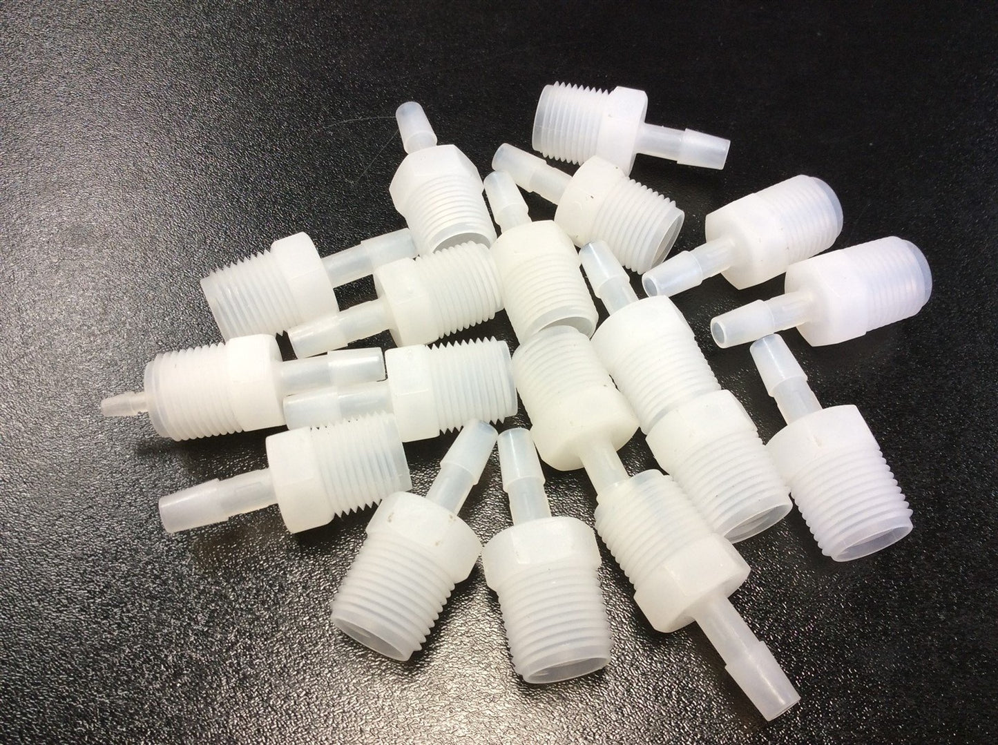 New – Open box Lot of 18 Nylon Hex Barb Pipe Fittings 3/8" NPT Male to 1/4" Diameter Barb