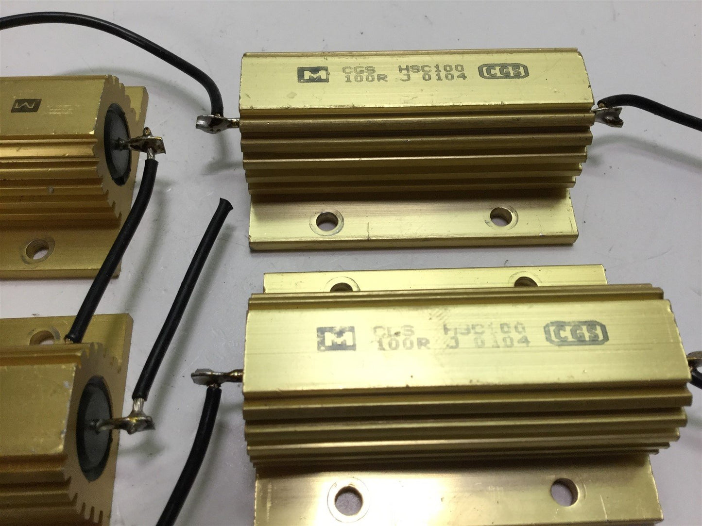 Used Lot of 4 TE Connectivity CGS HSC100 100R J 100 Ohm 100 Watt 5% Power Resistors