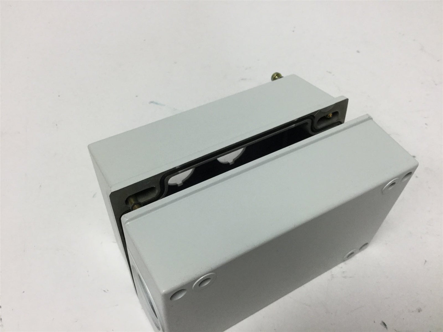 New Sprecher Schuh DZA3-2A Push Button Enclosure, 2-Hole, Material: Aluminum