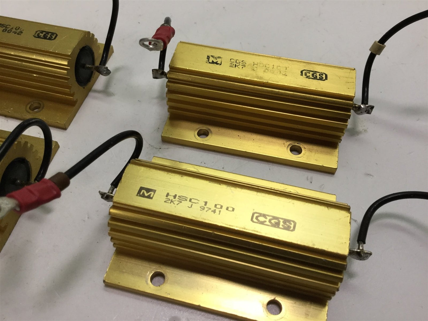 Used Lot of 4 TE Connectivity CGS HSC100 2K7J 2.7K Ohm 100 Watt 5% Power Resistors