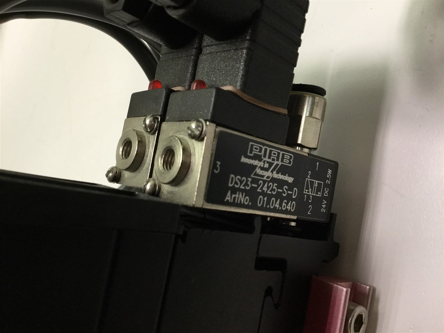Used Piab P3010 Module Vacuum Generator w/ DS23-2425-S-D Solenoid Valve And Sensors