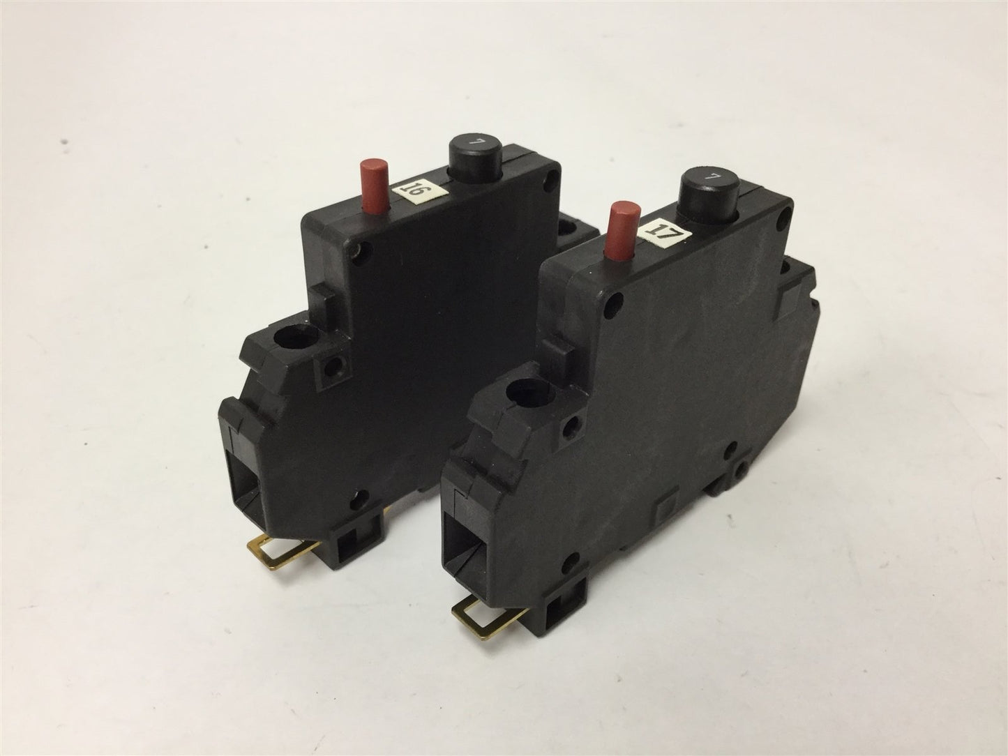 Used Lot of 2 Weidmuller 9104153500 Circuit Breakers, Rating: 7A 250VAC/65VDC, DIN