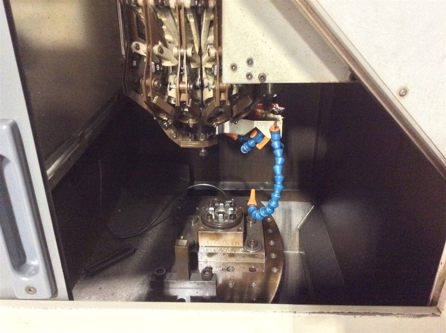 Used Chiron FZ08W Vertical Machine Center VMC Pallet Changer w/Fanuc CNC FilterMist 2