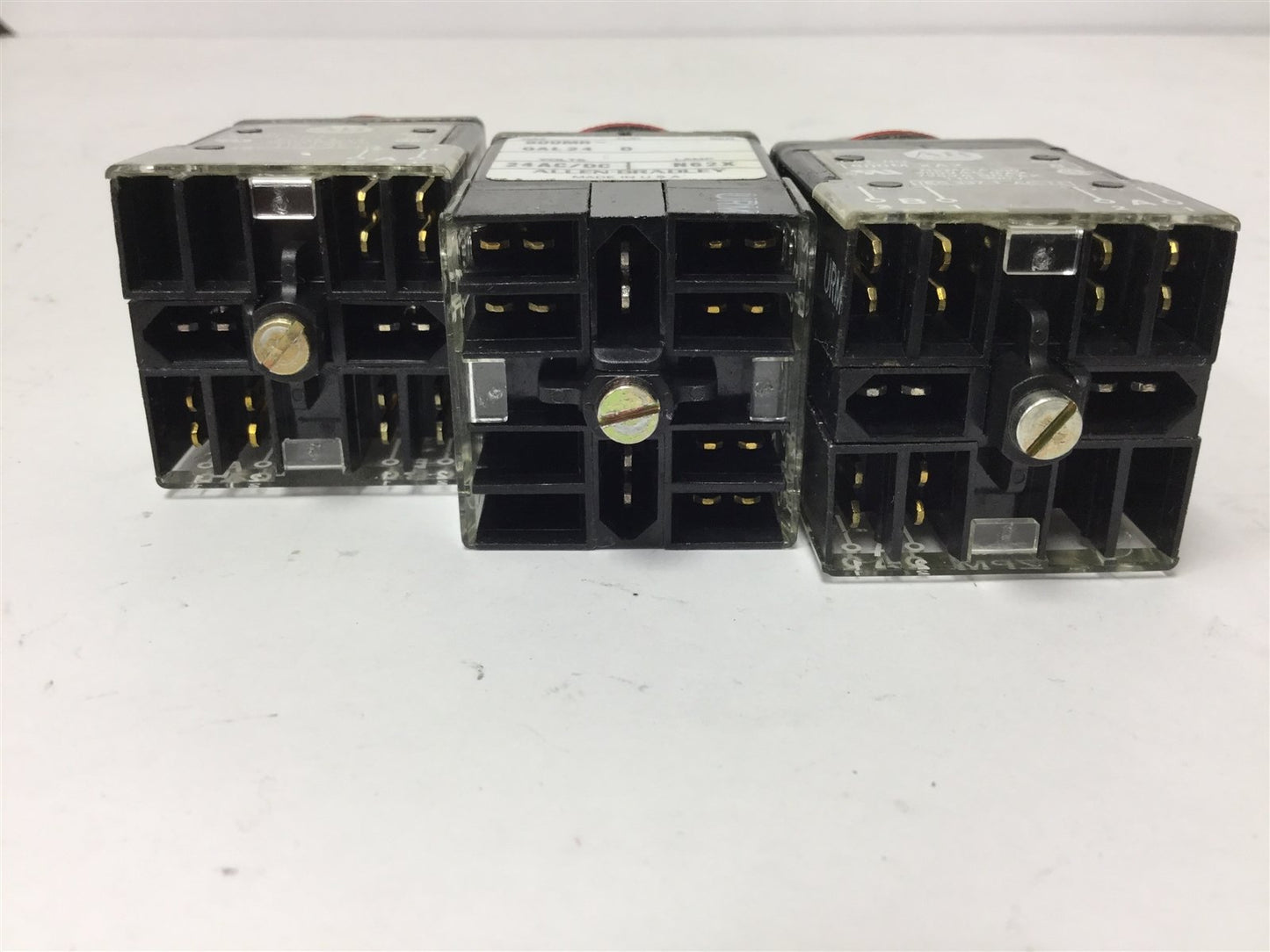 Used Lot of 3 Allen Bradley 800MR-QAL24 Lighted Push Buttons, 800M-XA2 800M-XD1