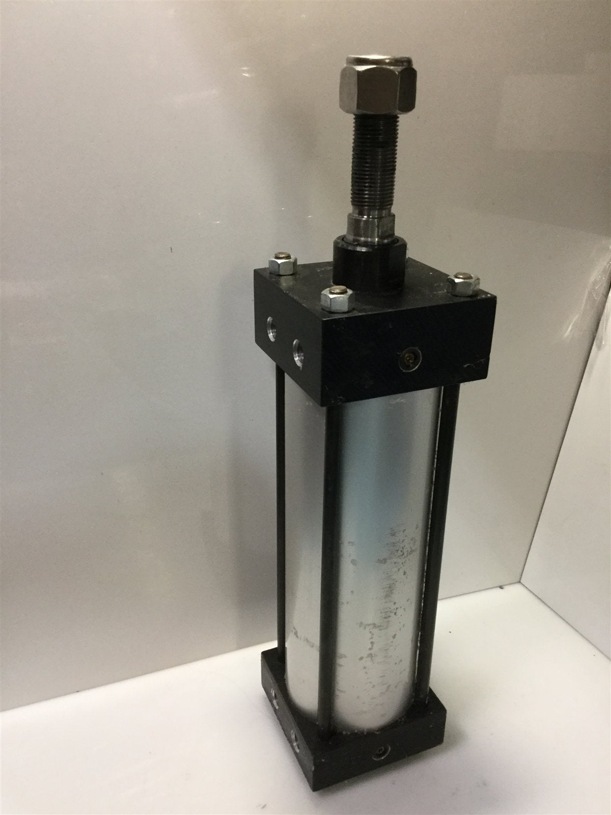 Used Norgren NFPA Pneumatic Aluminum Cylinder 1.5" Bore 3.25 x 9.25 *See Details*