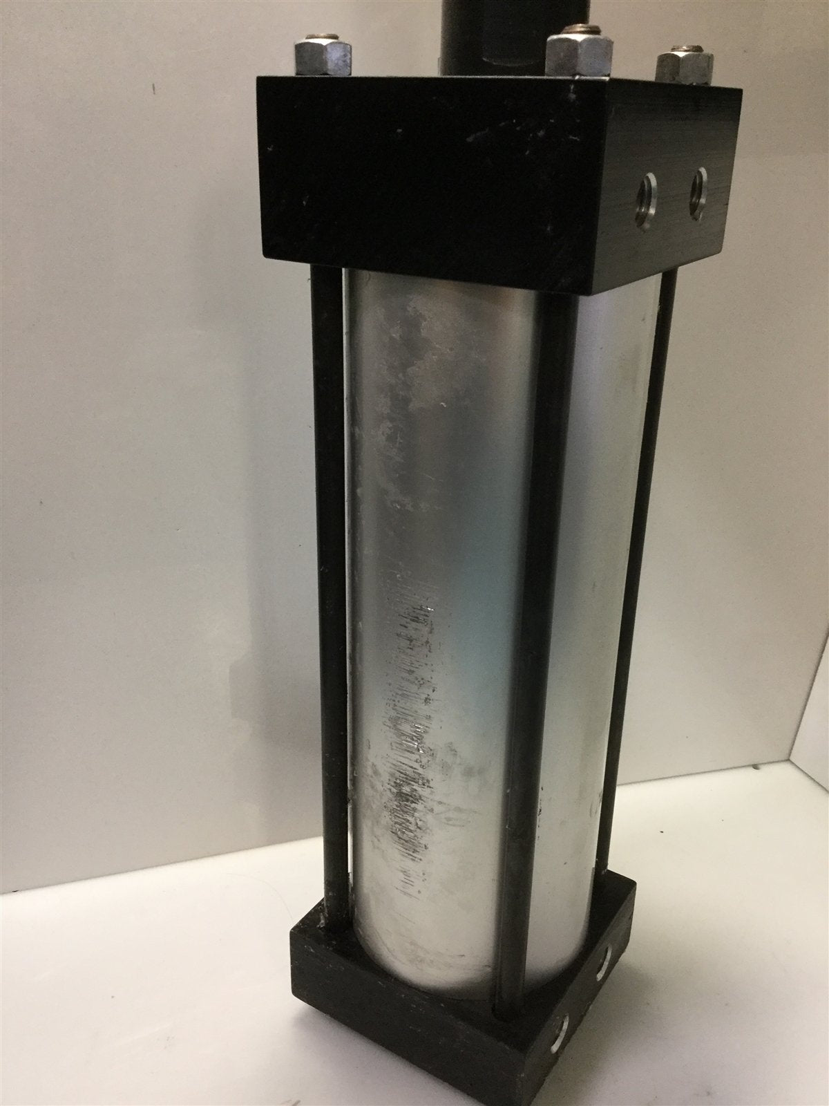 Used Norgren NFPA Pneumatic Aluminum Cylinder 1.5" Bore 3.25 x 9.25 *See Details*