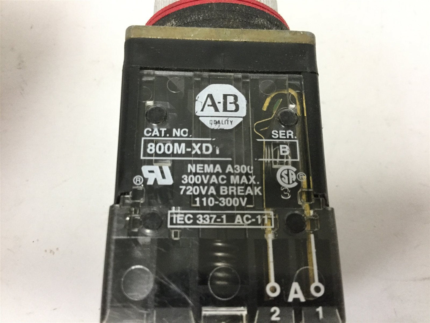 Used Allen Bradley 800MR-D9 Yellow Mushroom Push Button, With 800M-XD1 Contact Block