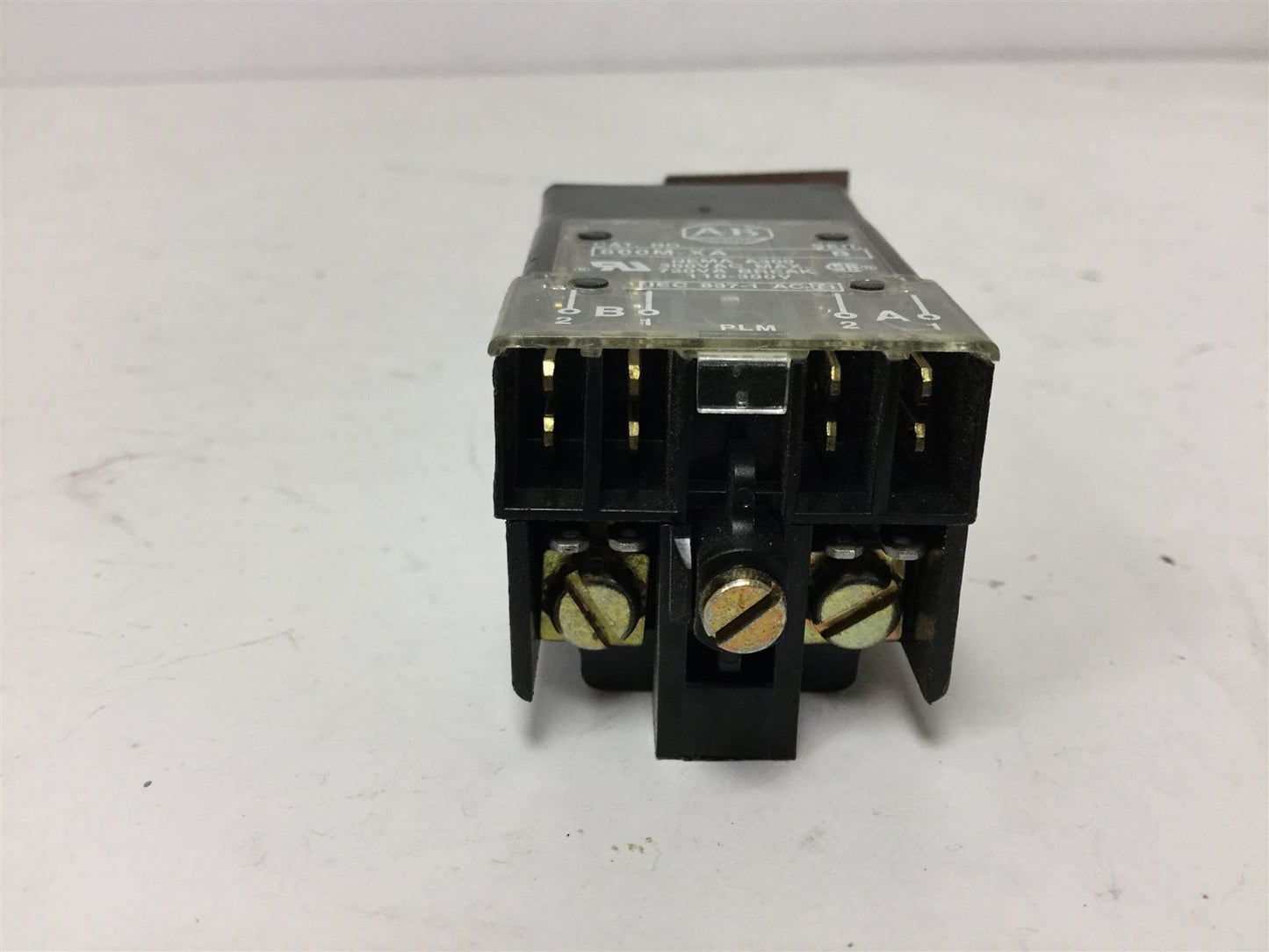 Used Allen Bradley 800MR-QB24S Lighted Push Button, Color: Red, W/ 800M-XA Contact