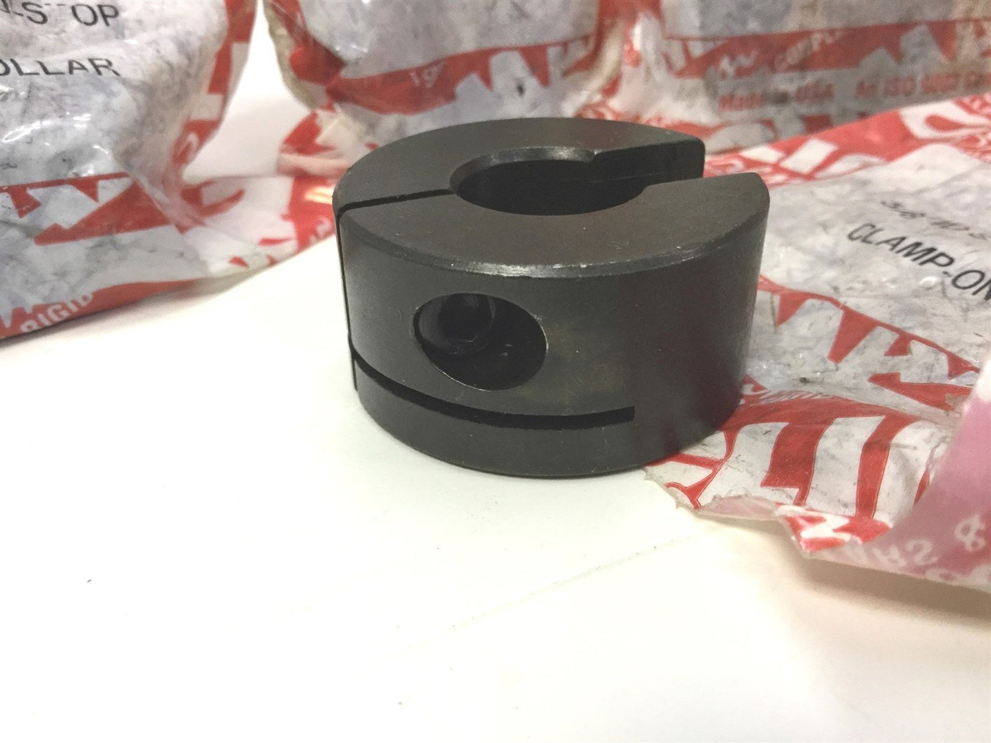 New Lot of 4 Climax Metal ESC-062 Clamp-On Collar 5/8" ID Steel End-Stop Black Oxide