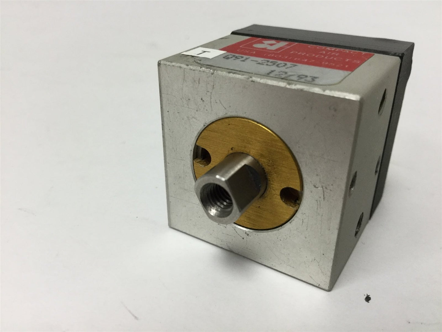 Used Compact Q91-2507 Double Acting Pneumatic Cylinder, Ports: 10-32, Stroke: 0.125"