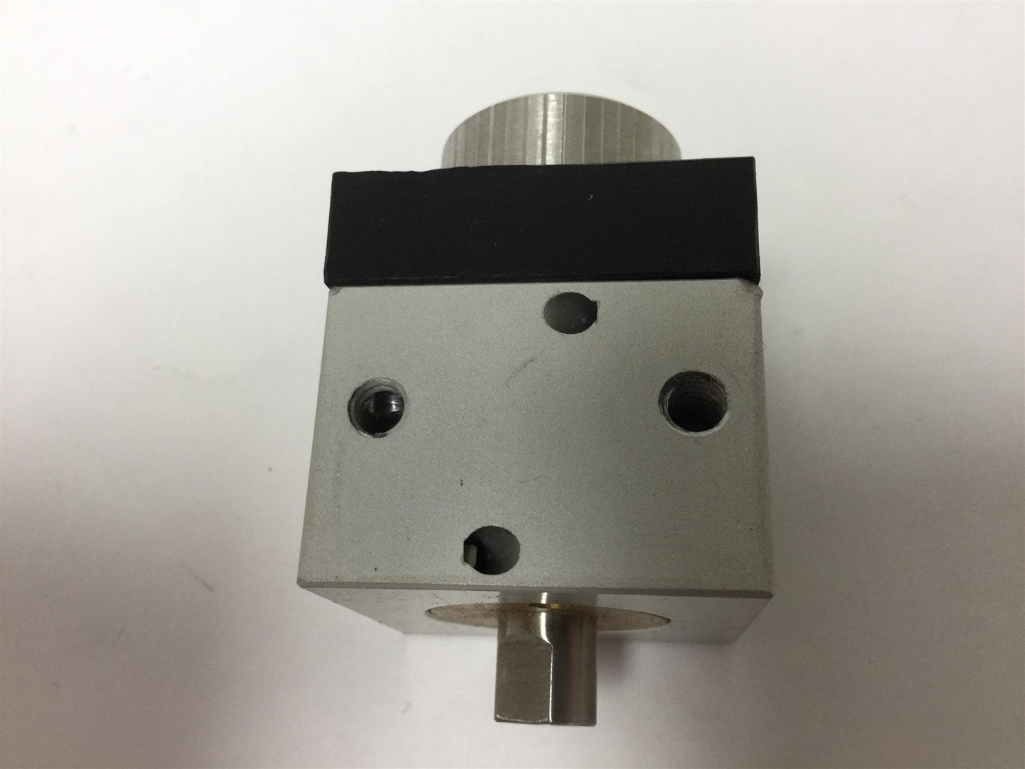 Used Compact Q91-2507 Double Acting Pneumatic Cylinder, Ports: 10-32, Stroke: 0.125"