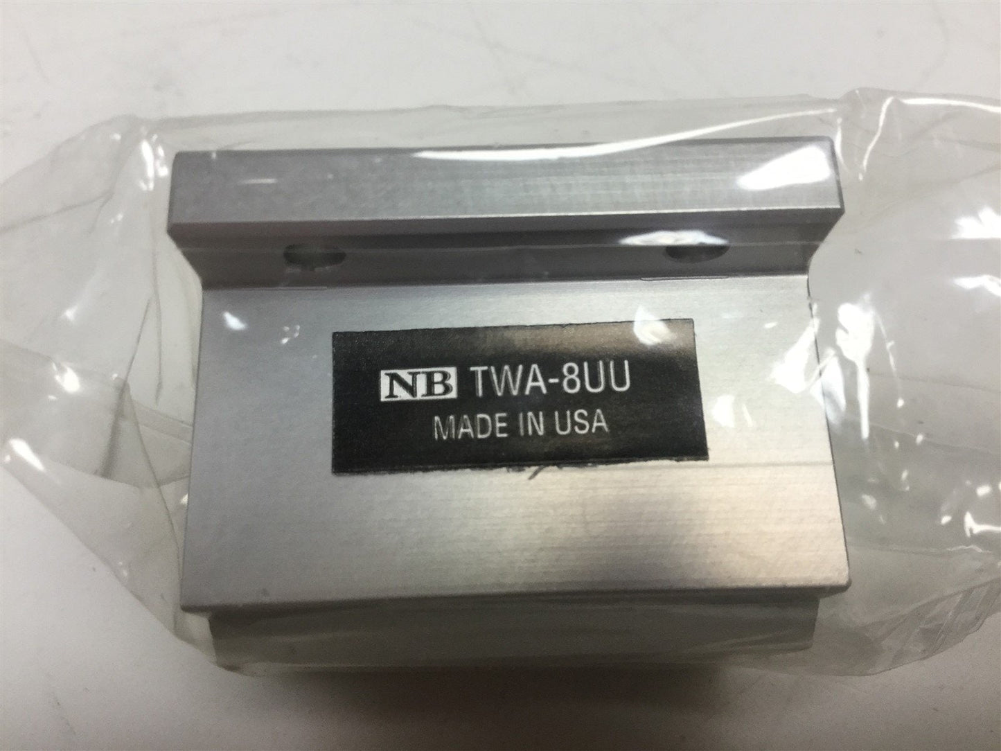 New Nippon Bearing TWA-8UU Ball Bushing Block Linear Motion Slide, Bore: ~0.5"