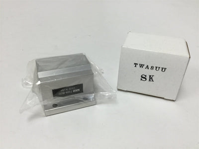 New Nippon Bearing TWA-8UU Ball Bushing Block Linear Motion Slide, Bore: ~0.5"