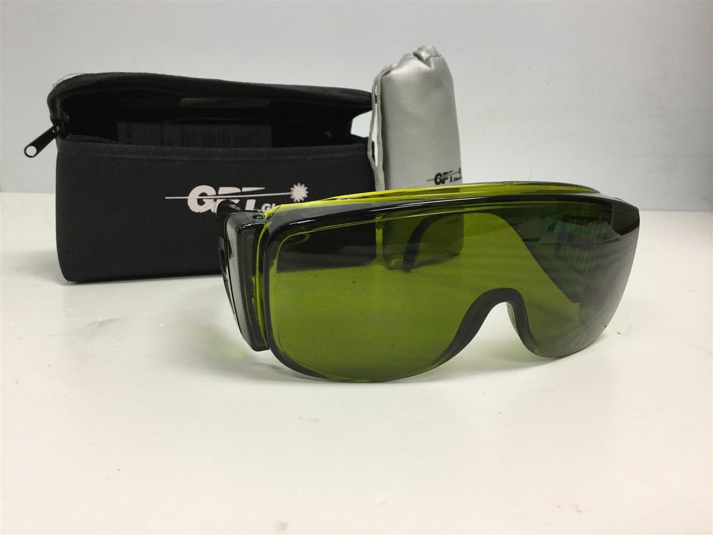 Used GPT Glendale Z-87 NdGa: Yag Laser Gard Glasses W/ Case/GPT Plastic Lens Cleaner