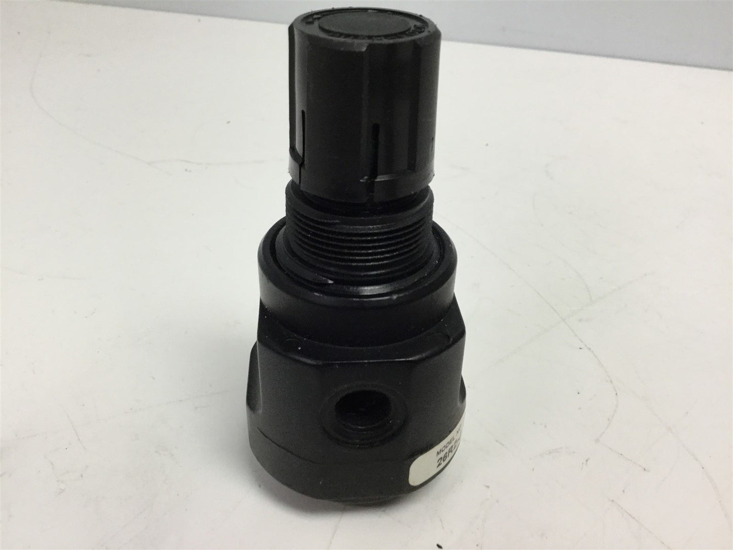 Used Coilhose Pneumatics 26R2-J Compact Pressure Regulator, Ports: 1/4" NPT, 0-25 Psi