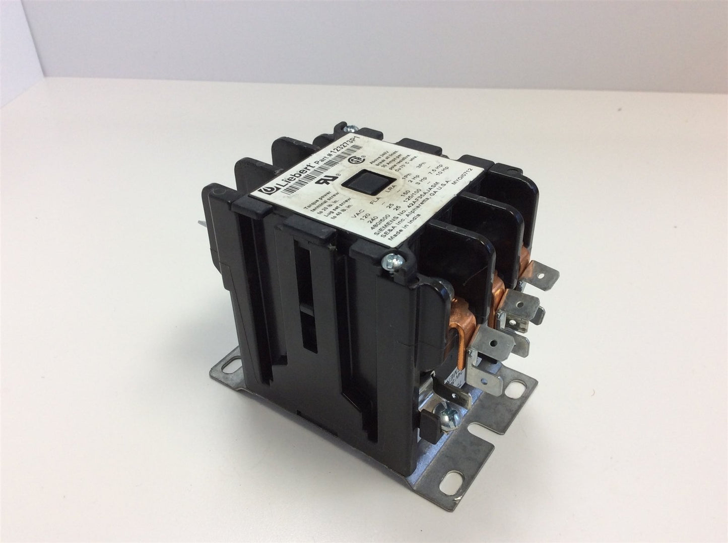 Used Liebert 123273P1 Definite Purpose Contactor 24VDC 50/60Hz Coil 600VAC 25 FLA