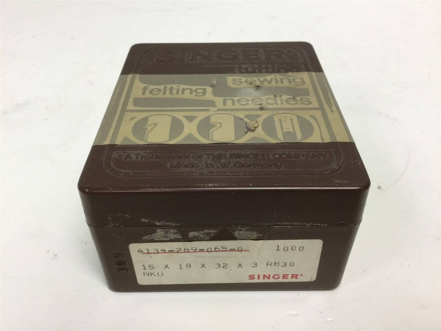 Used Singer RB30 Tufting Sewing Felting Needles 15x18x32x3, 1000/Box *Sold As Is*