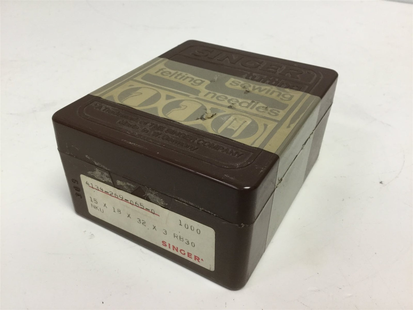 Used Singer RB30 Tufting Sewing Felting Needles 15x18x32x3, 1000/Box *Sold As Is*