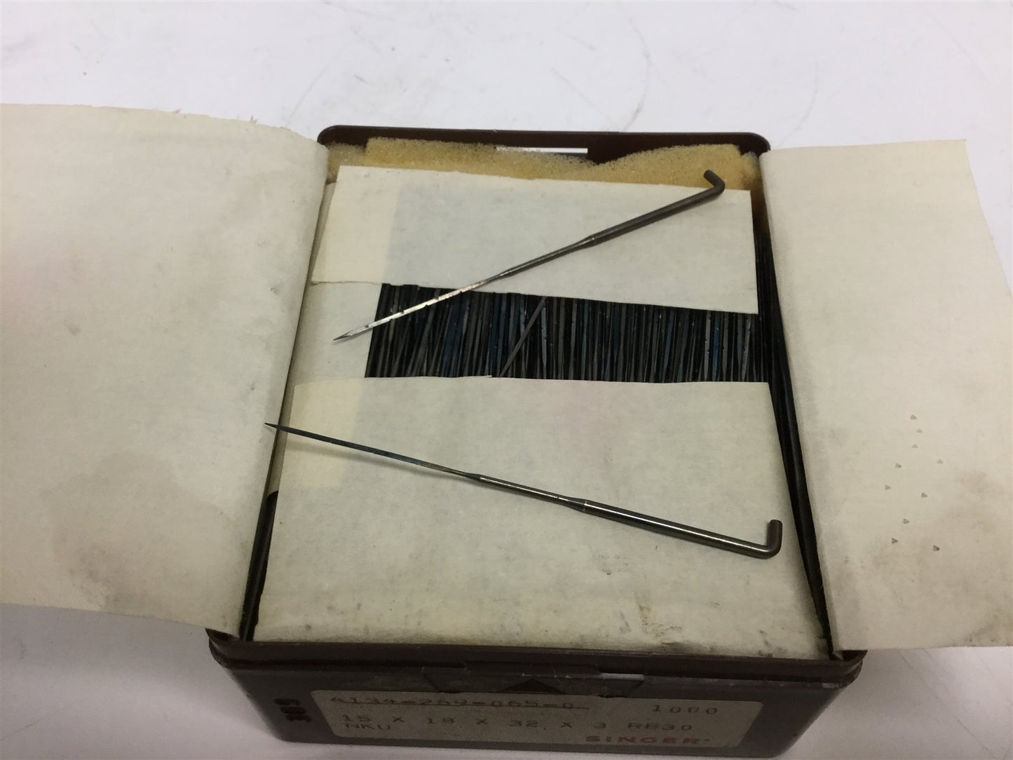 Used Singer RB30 Tufting Sewing Felting Needles 15x18x32x3, 1000/Box *Sold As Is*