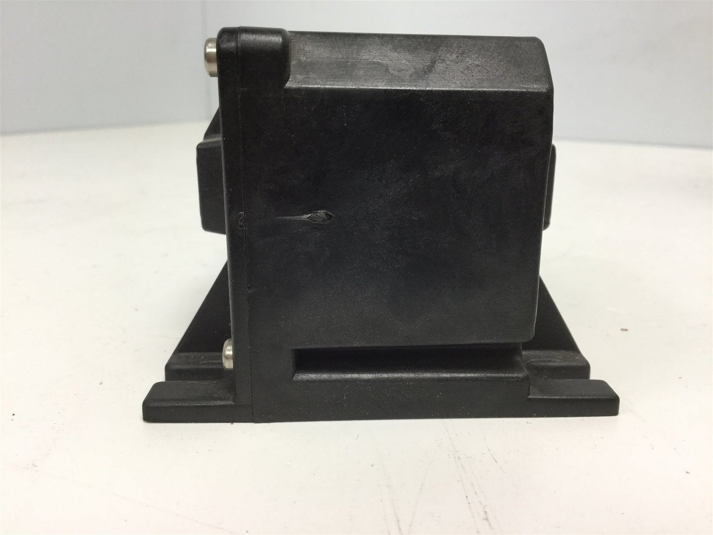Used LEM LA 200-S Current Transducer, 200A, 1:1000 Ratio, 22 Ohm Internal Resistance