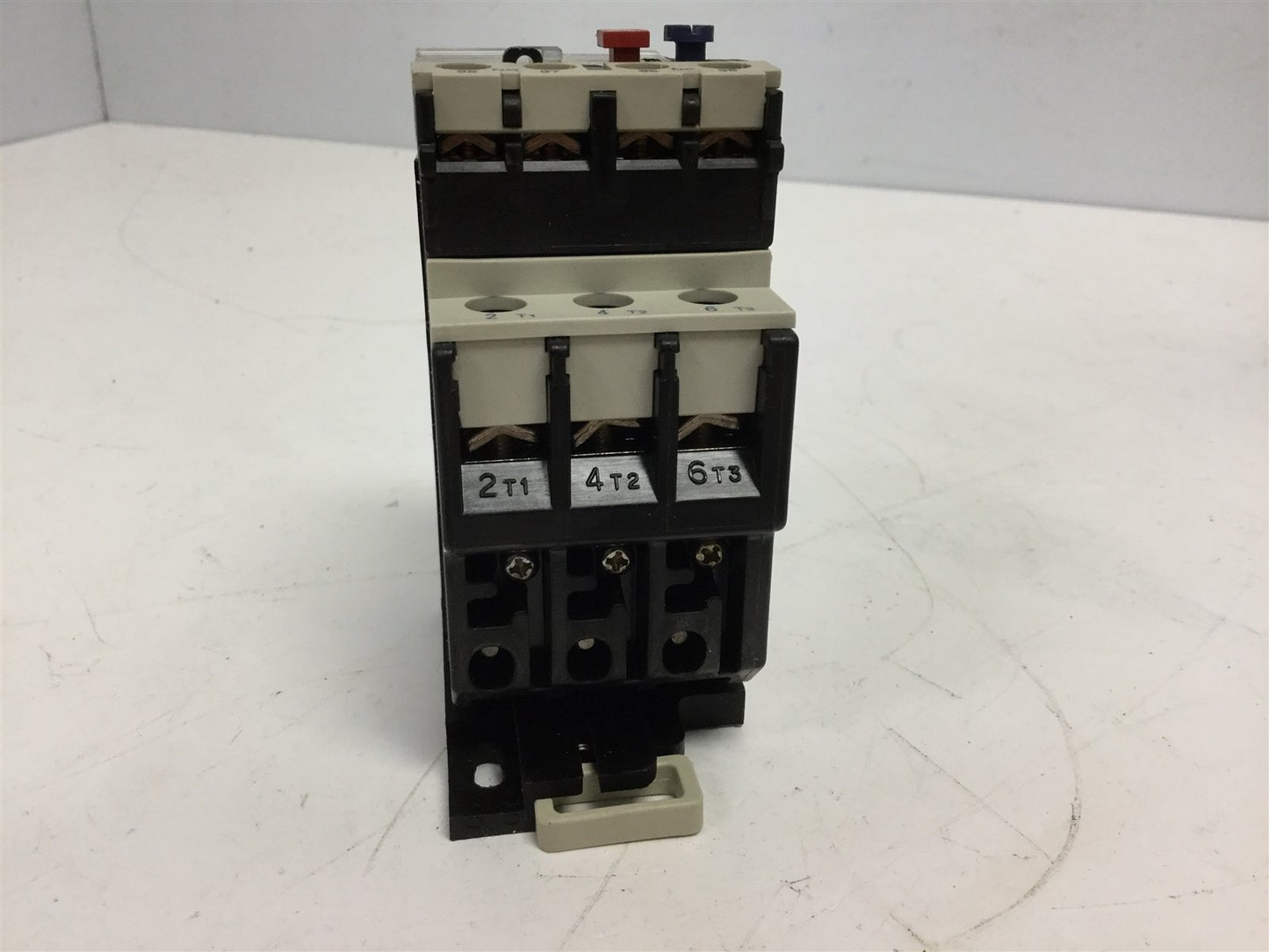 Used Telemecanique LR2-D1322 Thermal Overload Relay W/ LA7-D1064 Terminal Block, 600V