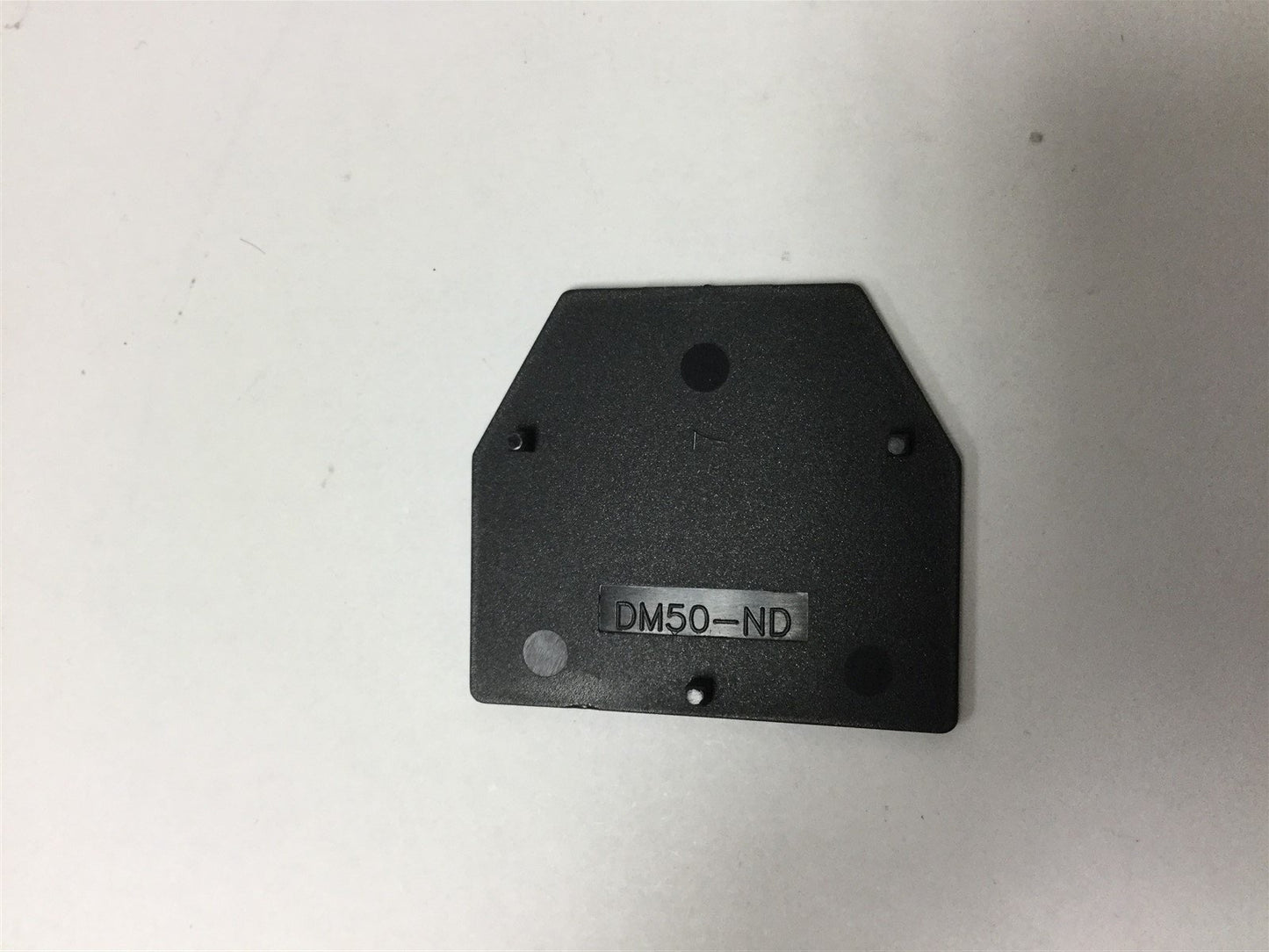 New – Open box Lot of 50 New Bussmann DM50-ND Terminal Block End Covers, Color: Black