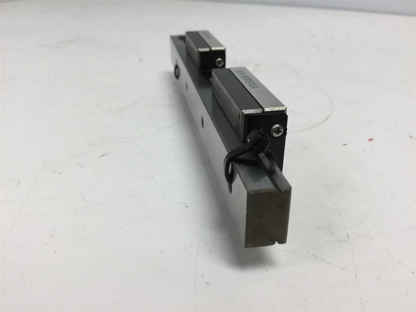 Used Nippon Bearing SERS15A 2-Roller Guide Slide Bearing, Linear Length: 169mm