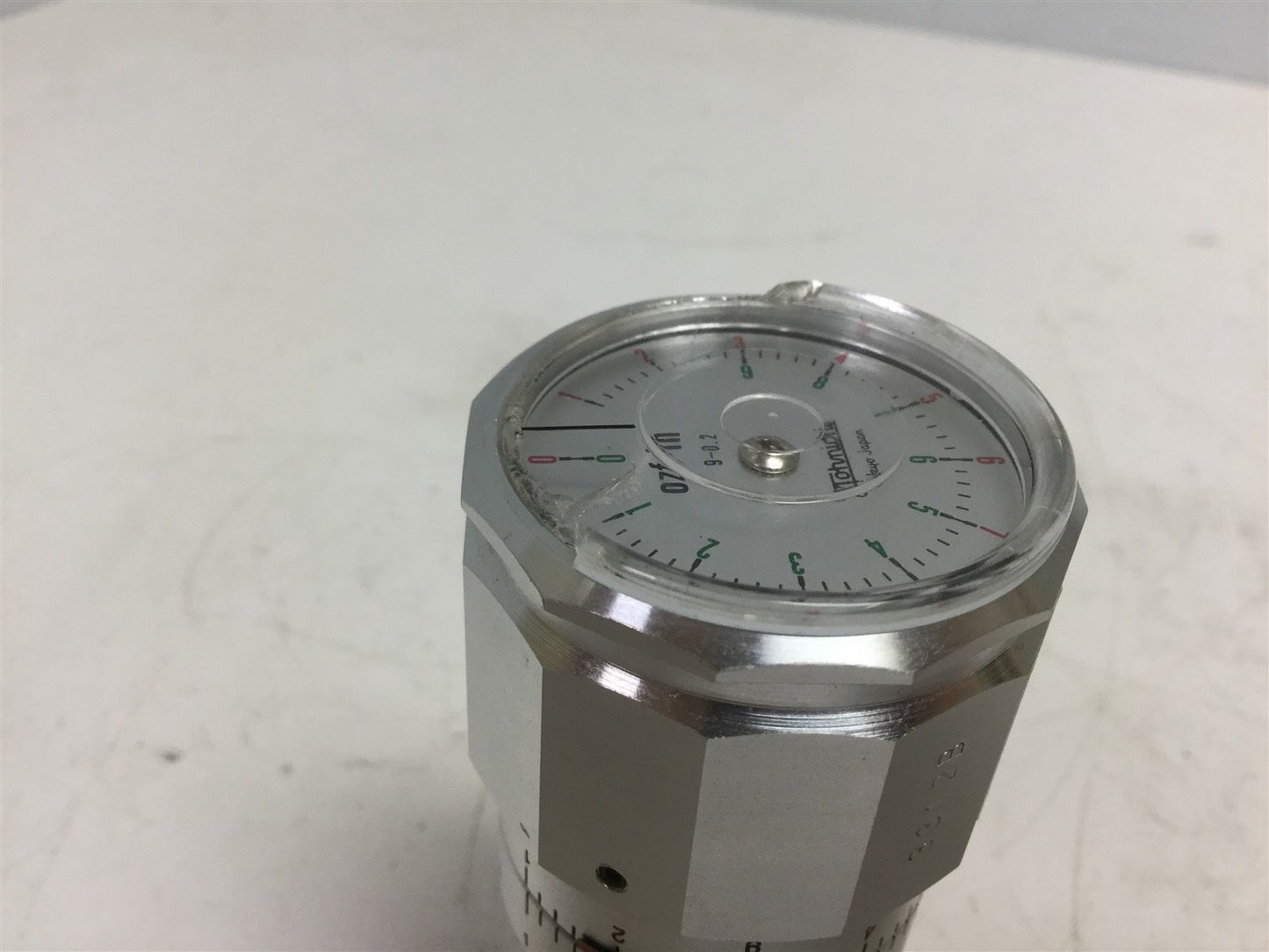 Used Tohnichi ATG9Z 3312B Hand Held Torque Gauge 0-9 ozf-in Diameter: 1.652in