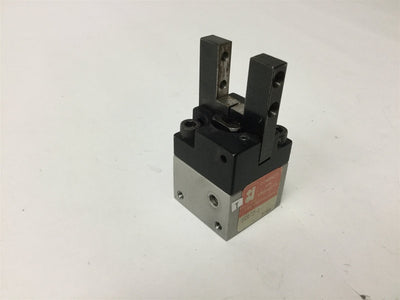 Used Compact SG072-1 Pneumatic Gripper, Bore: 3/4", Finger Length: 3/4", #10-32 Ports