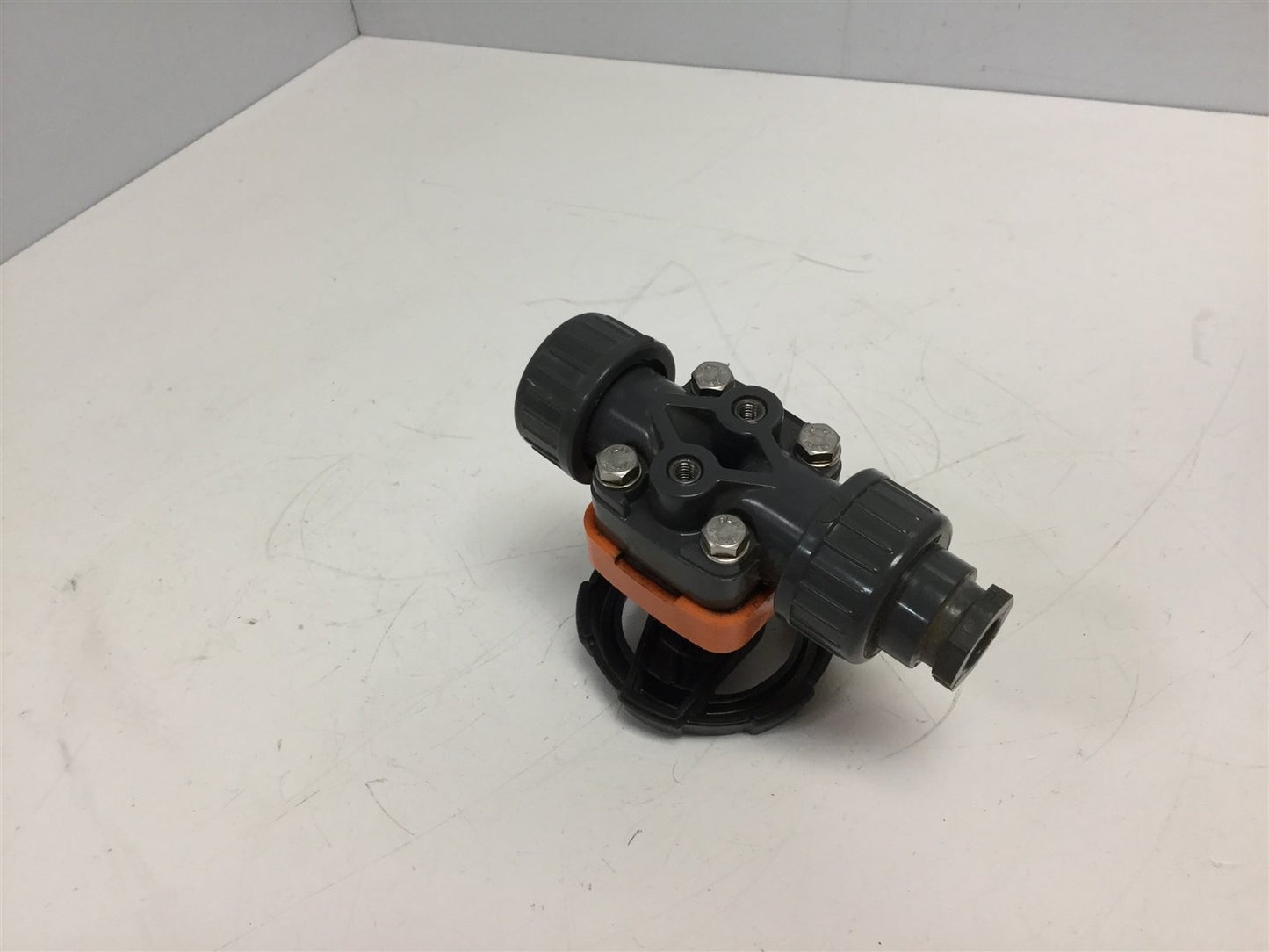 Used Georg Fischer Typ 314 Diaphragm Valve D20 1/2" PVC-U PN 10 *Missing Fitting*