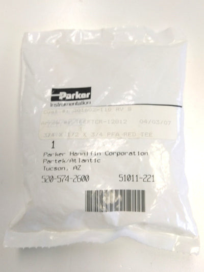 New Parker FTCR-12812 Tee Compression Tube Fitting, 3/4" x 3/4" x 1/2", PFA