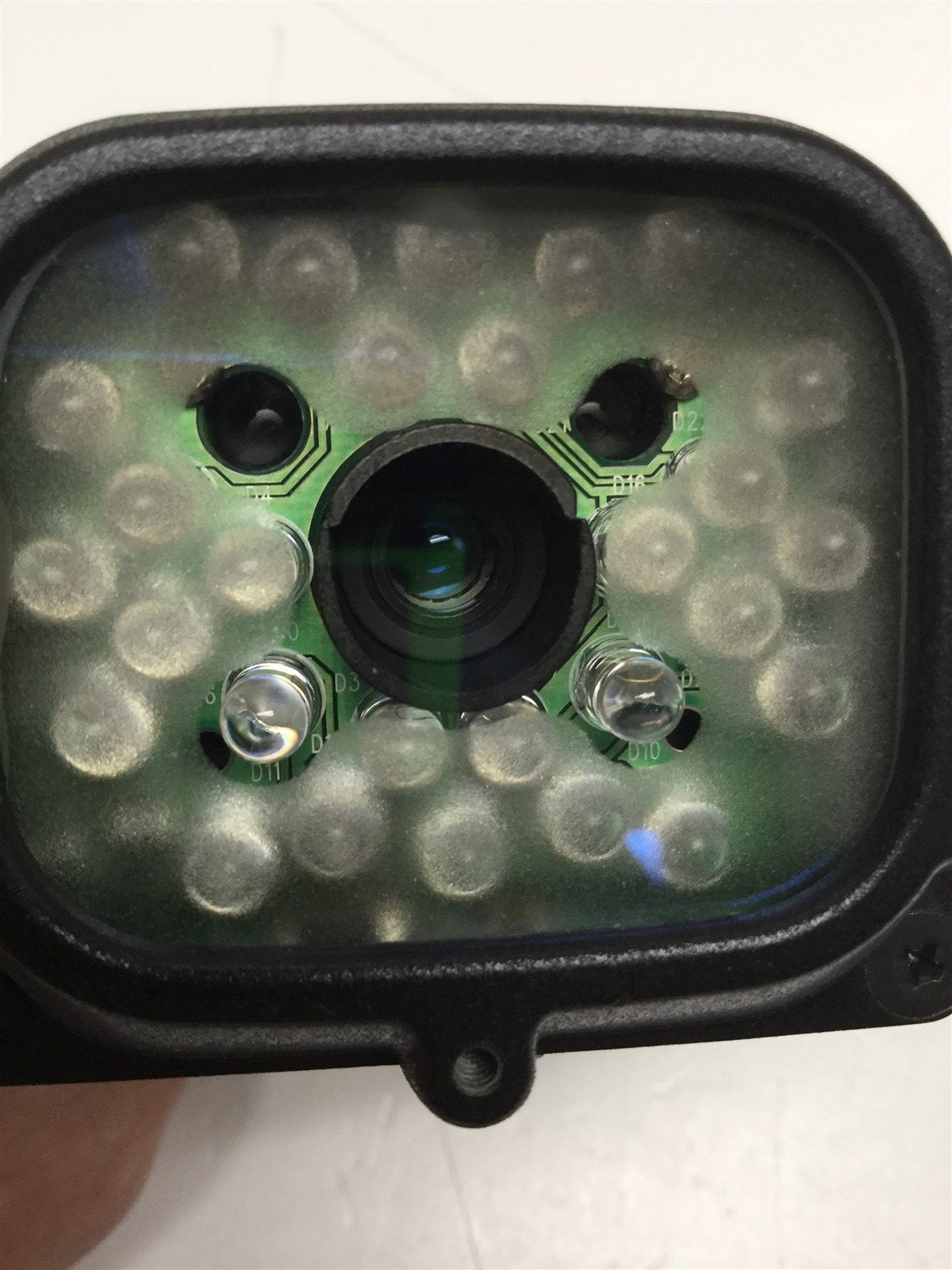 Used Microscan FIS-6700 Quadrus EZ Fixed Scanner Barcode Reader Verifier Decoder