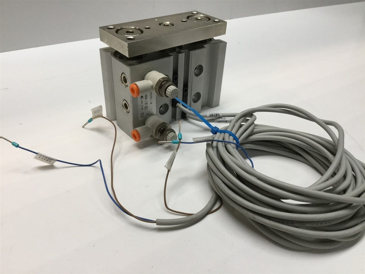 Used SMC MGPM25N-10 Compact Guide Cylinder With D-Y69B Auto Switch Position Sensors