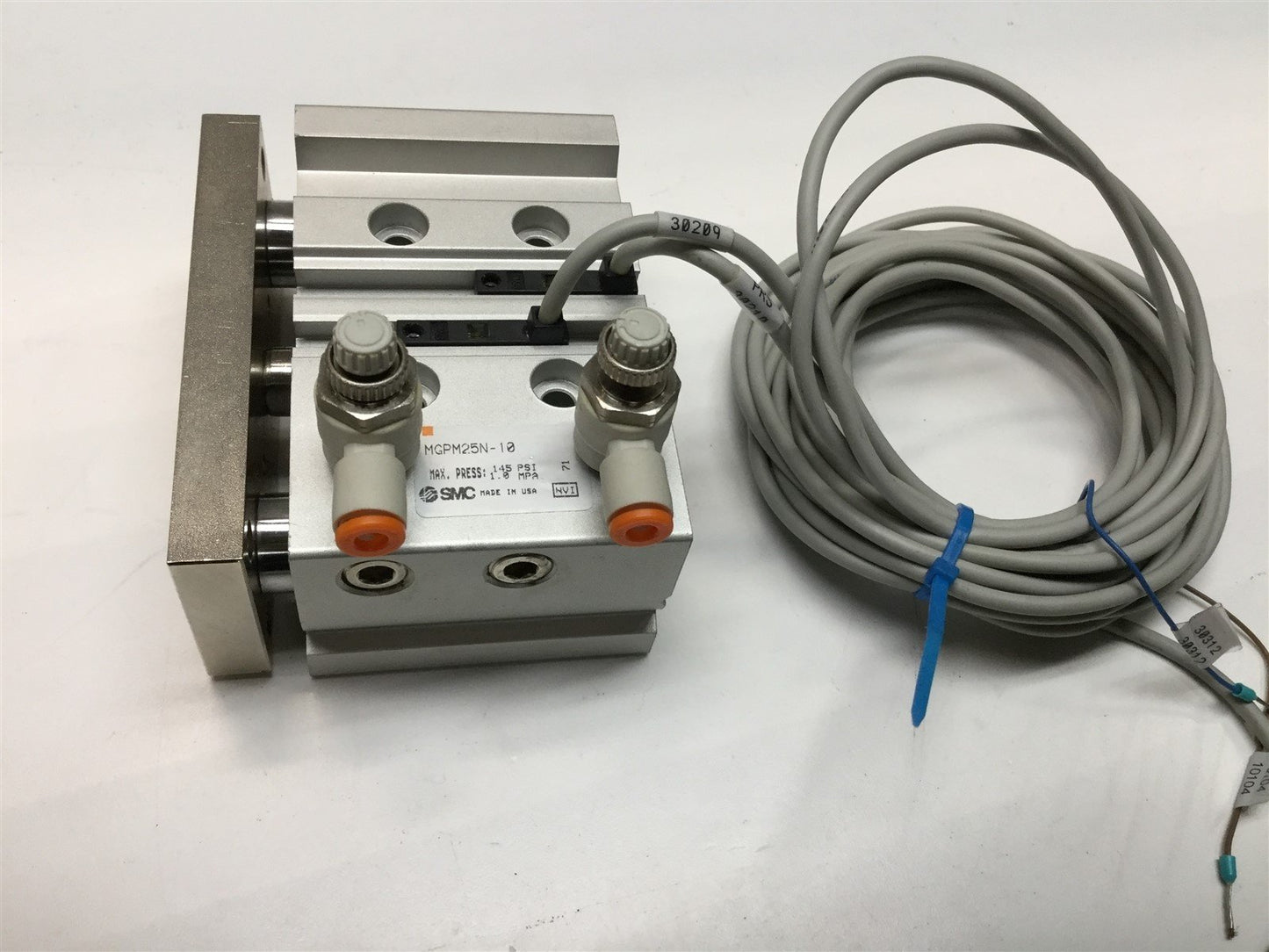 Used SMC MGPM25N-10 Compact Guide Cylinder With D-Y69B Auto Switch Position Sensors