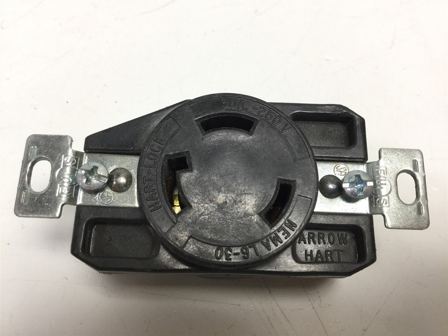 Used Arrow Hart-Lock Receptacle Nema L6-30 Voltage: 250 VAC, Current: 30A, 3-Pole