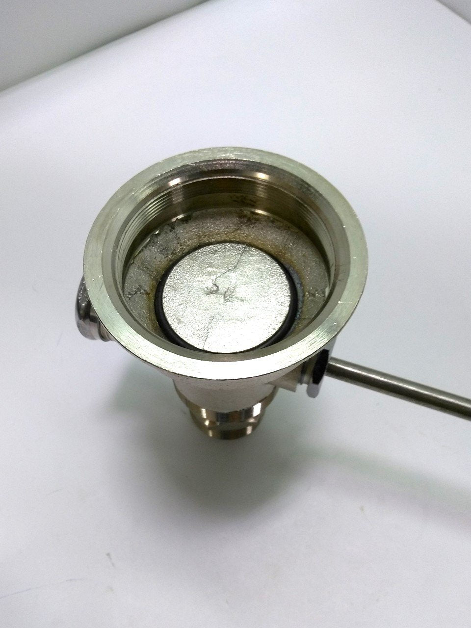 Used Chicago Faucets 1366-NF Twist Drain 3 1/2" Sink Opening 1 1/2" M/FNPT or 2" MNPT