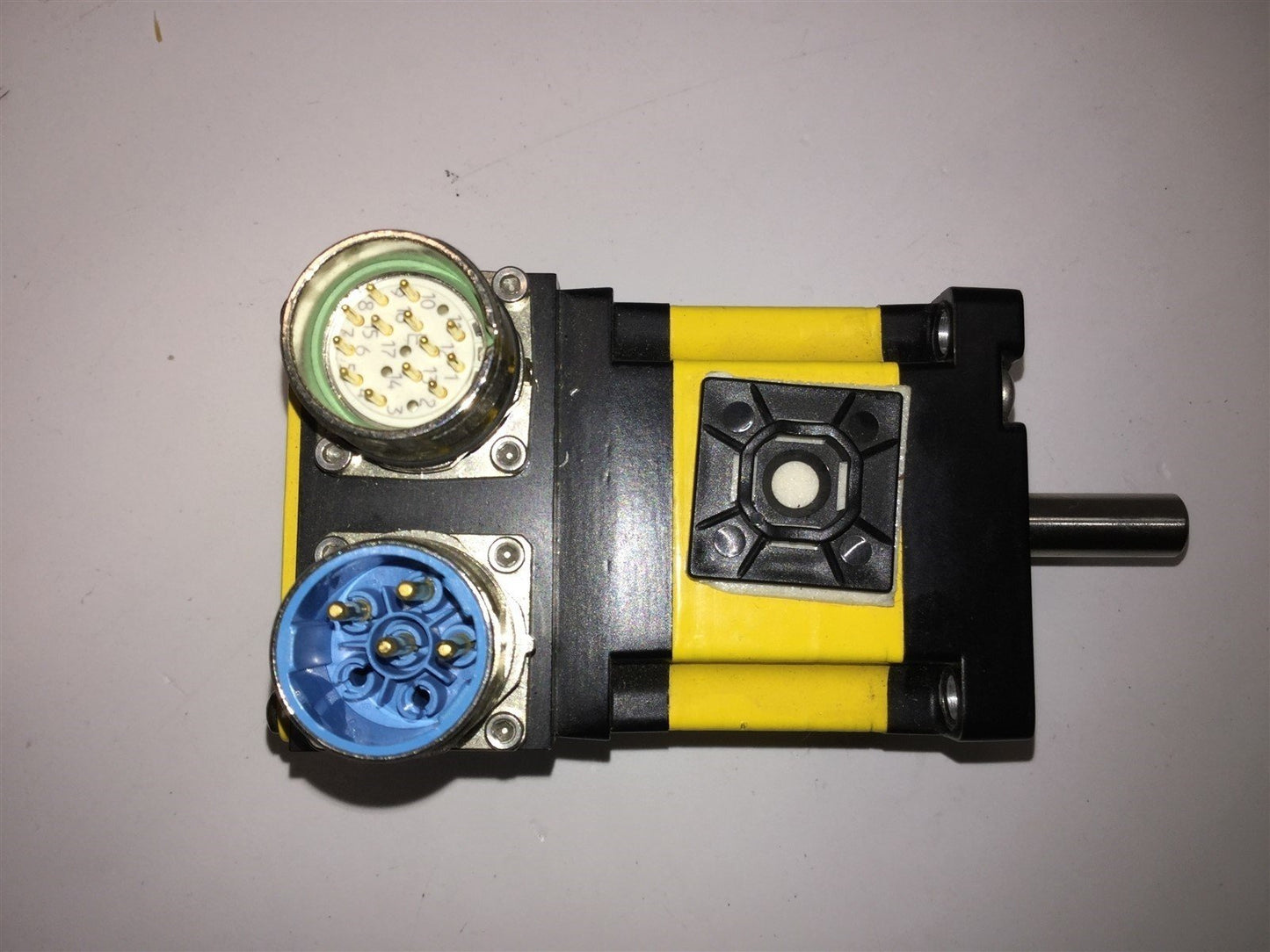 Used Parker Compumotor BE231DJ-NPSN Servo Motor Normal Shaft No Brake 340VAC