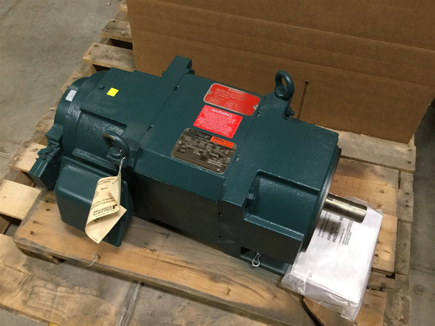 New Other Reliance Electric 6986155-001-BJT1 Inverter AC Motor, Volts: 460V, Shaft: 1.375"