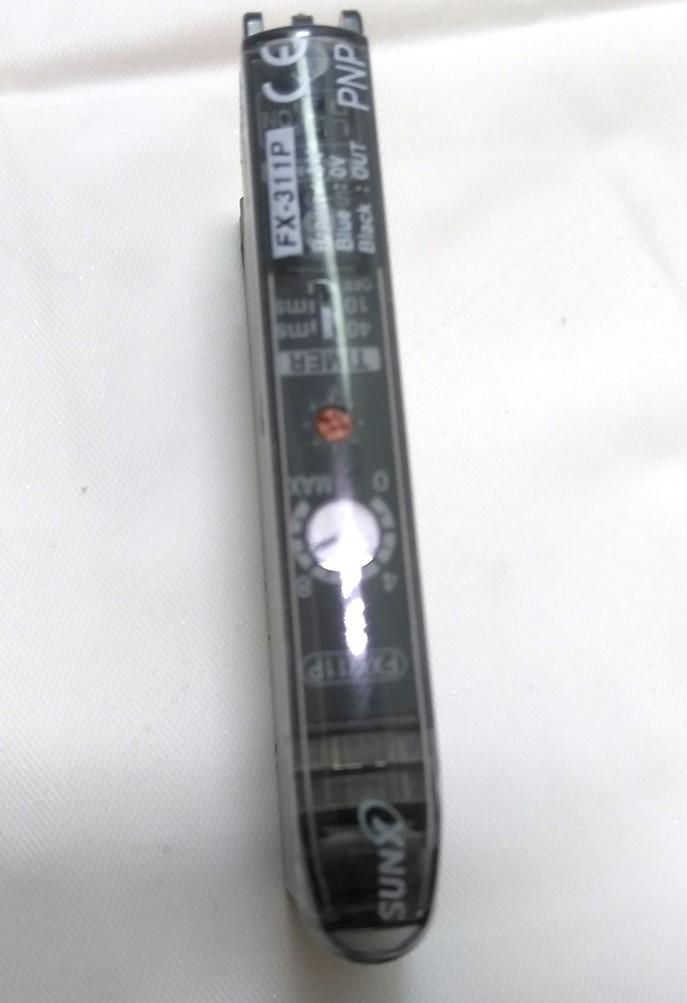 New Sunx FX-311P Fiber Optic Amplifier, In: 12-24VDC, Out: PNP, 2.2mm OD Fiber