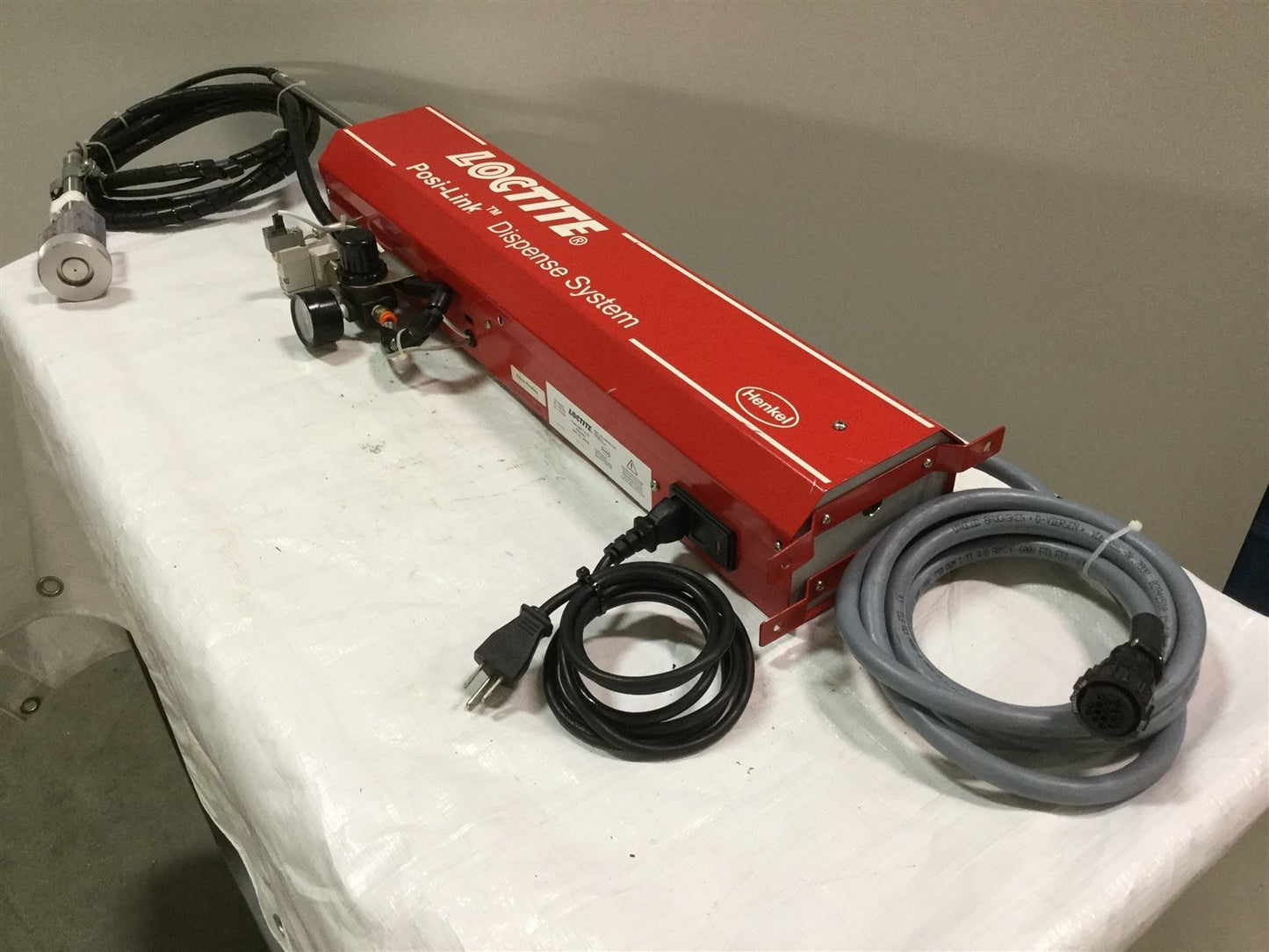 Used Loctite 98378 Posi-Link Actuator 5-25 w/ Handheld Dispensing Head 90-260VAC