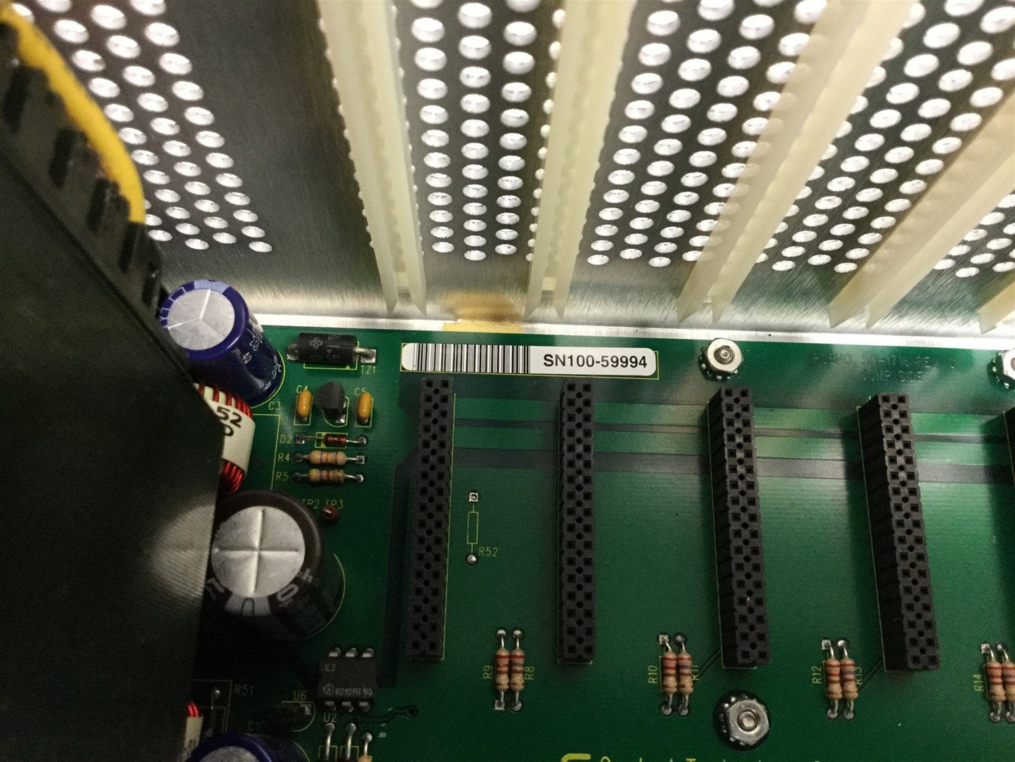 Used Control Technology 2700AP-16 PAC/PLC Controller Backplane Rack Chassis, 16-Slot