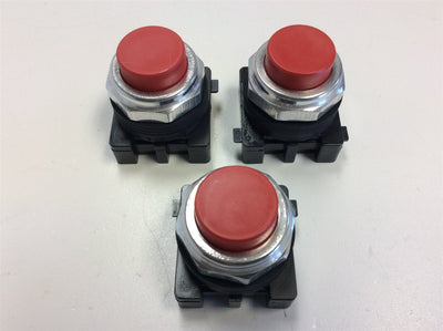 New Lot of 3 WEG CSW30-BS1 30mm Momentary Red Non-Illuminated Pushbuttons
