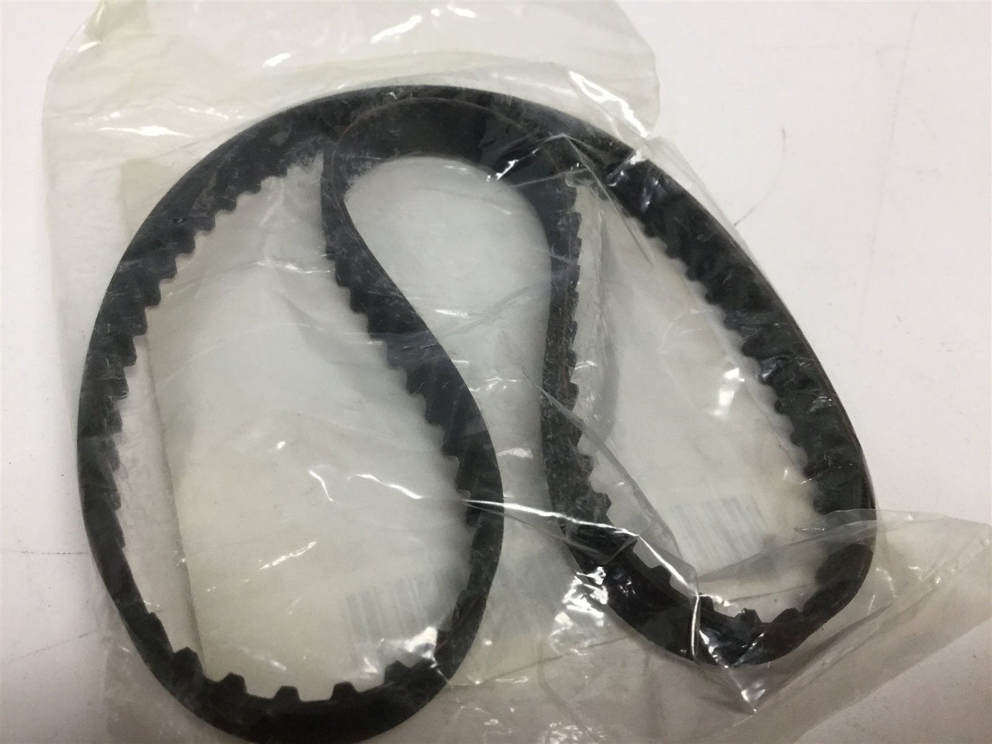 New Other Lot of 4 New Dayton 1DHJ4 Synchronous Drive Belts, Width: 0.37", Pitch: 16"
