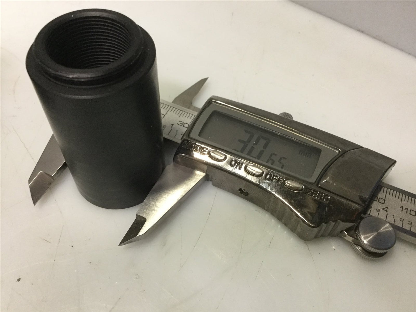 Used Melles Griot 052060 Turning Mirror Optical Laser Right-Angle 90-Degree w/ Lens